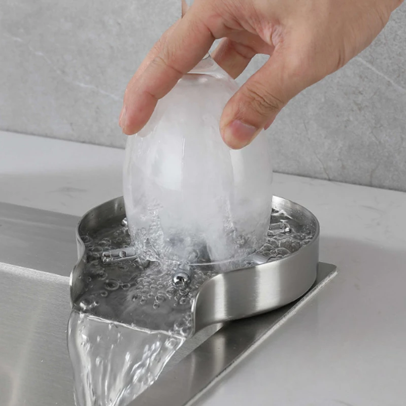 バーで使用する業務用カップ洗浄機、シンクで使用するボトル洗浄 - Commercial Kitchen Sink のレビューと価格